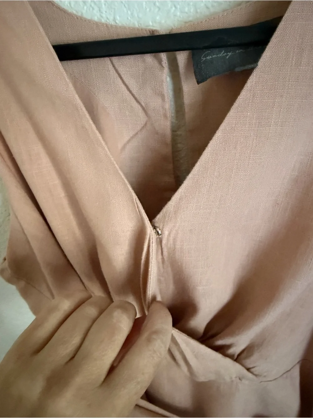 Anthropologie Sunday in Brooklyn Faux Wrap Sleeveless Linen Mini Dress M Peach